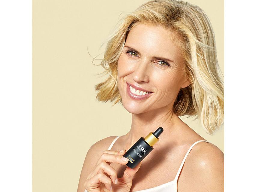 ISDIN Isdinceutics Melatonik Lightweight Night Serum with Backuchiol