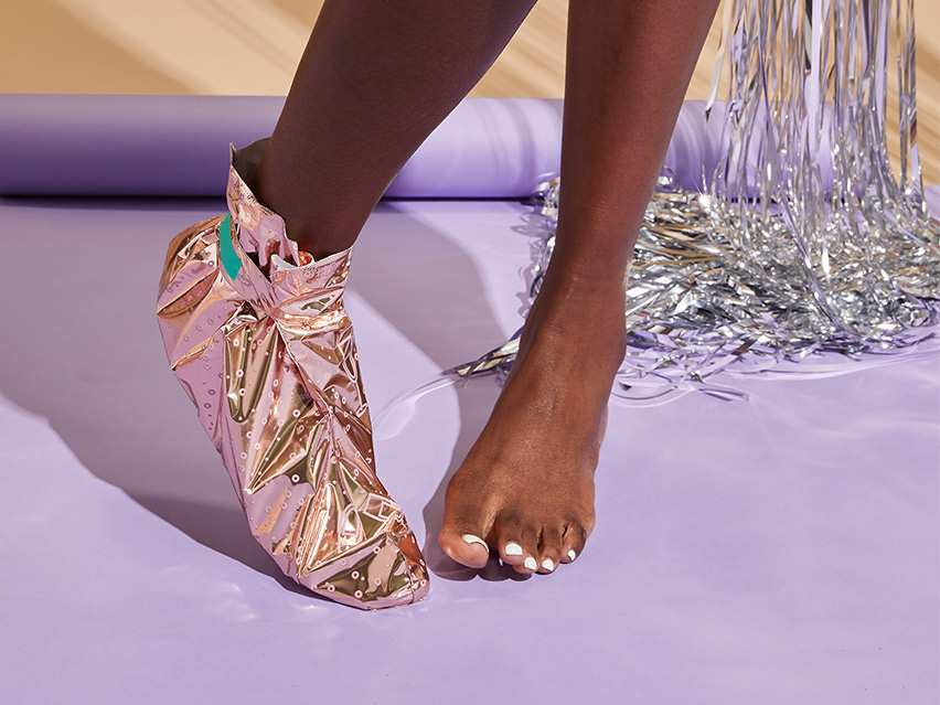 patchology Rose Toes Renewing Foot Mask