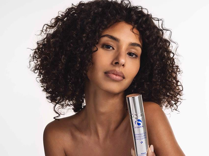 iS CLINICAL Reparative Moisture Emulsion